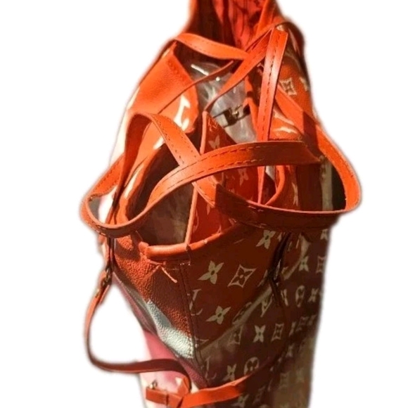 Louis Vuitton Red and Pink Women's Tote Bag - Picture 7 of 11